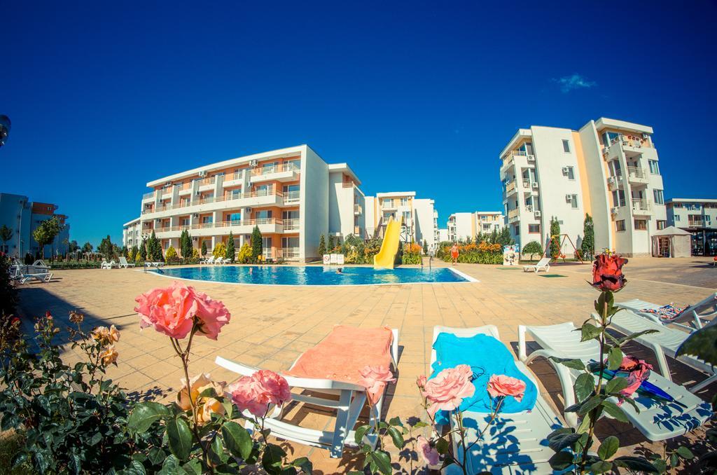 Waterpark Fort Apartments Sunny Beach Eksteriør billede